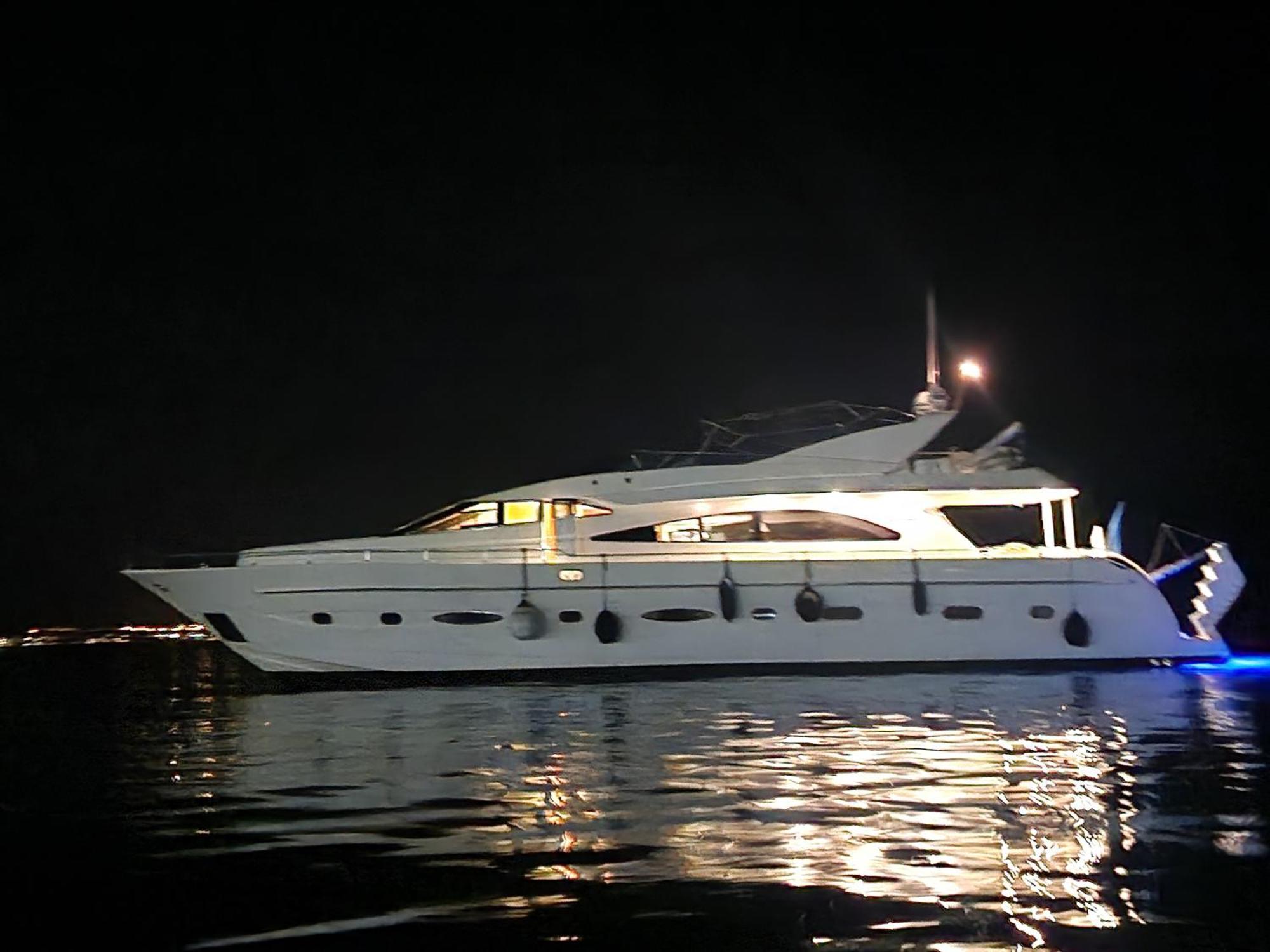 Beautiful Motor Yacht Barcellona
